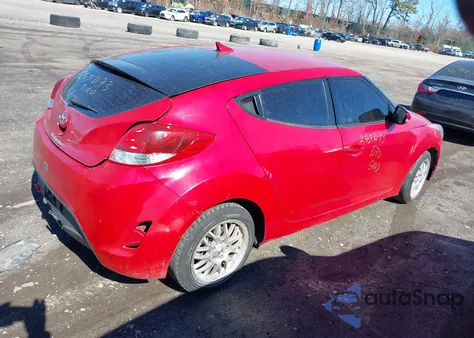 2012 Hyundai Veloster Base W/Gray z USA, uszkodzony, nr VIN KMHTC6AD4CU027512